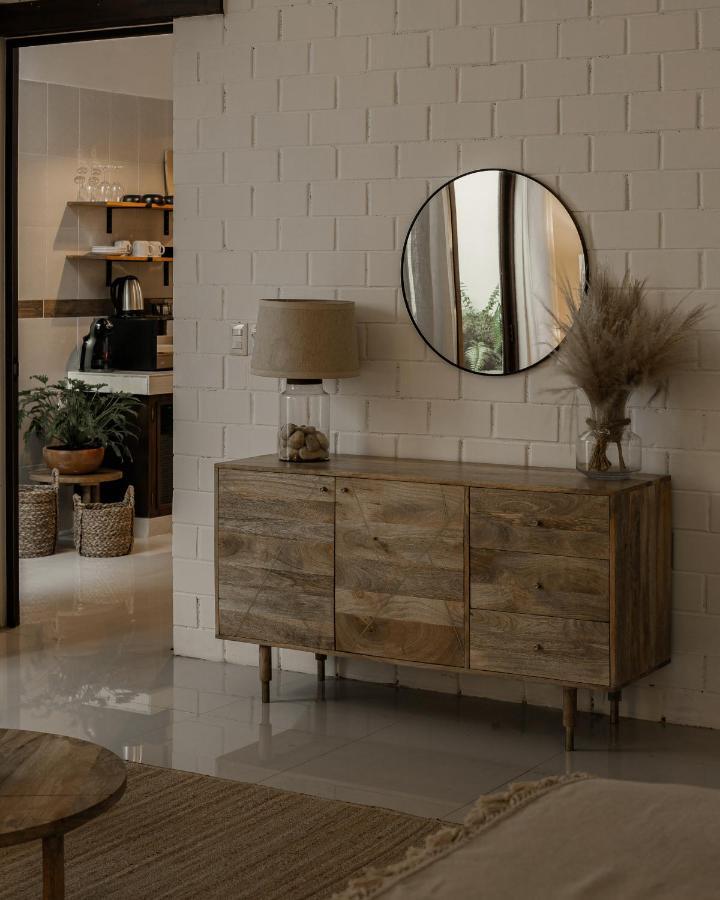 קמפצ'ה Narrativ Lofts - Serena - Beautiful Colonial Suite מראה חיצוני תמונה